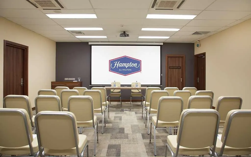 Hotel Hampton By Hilton Minsk City Centre