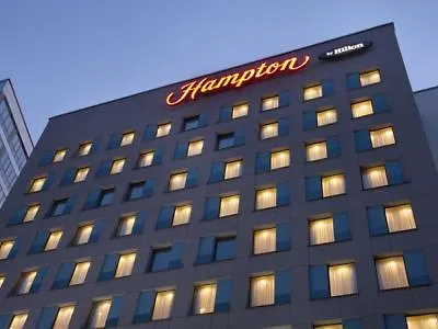 מלון Hampton By Hilton Minsk City Centre בלארוס