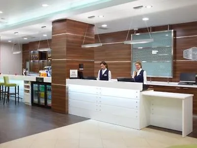 ***  מלון Hampton By Hilton Minsk City Centre בלארוס