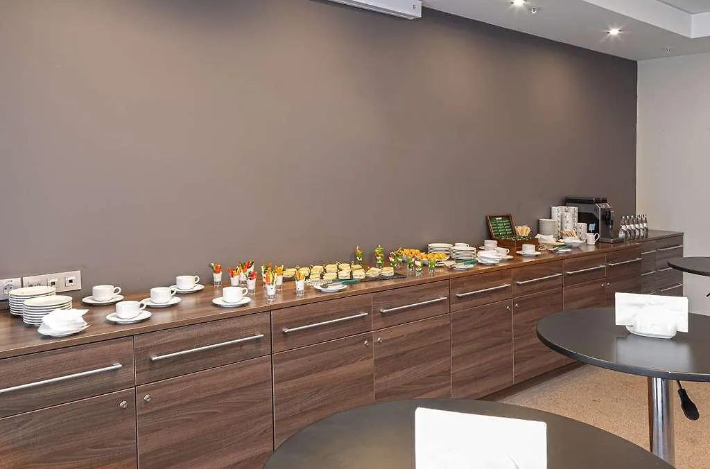 Hotel Hampton By Hilton Minsk City Centre