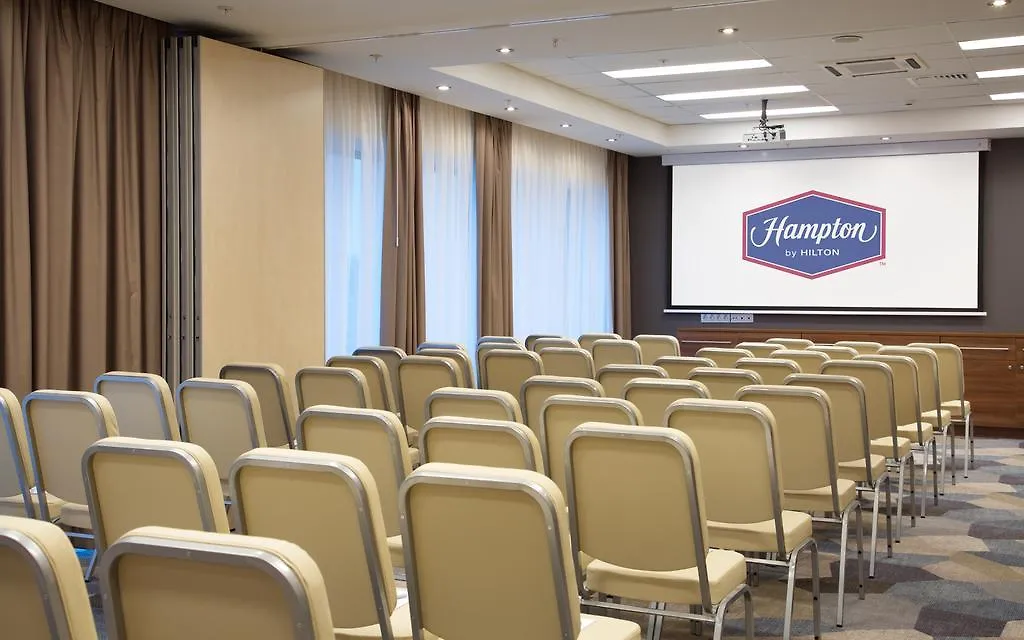 מלון Hampton By Hilton Minsk City Centre בלארוס