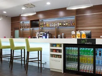 Hampton By Hilton Minsk City Centre 3*,